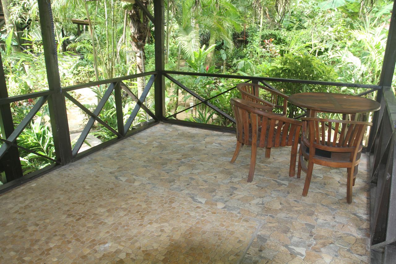 Red Frog Bungalows Surf Resort Bastimentos Ngoại thất bức ảnh